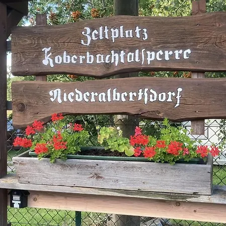캠프장 Nr 6 Pod Mit Terrasse Und Seeblick