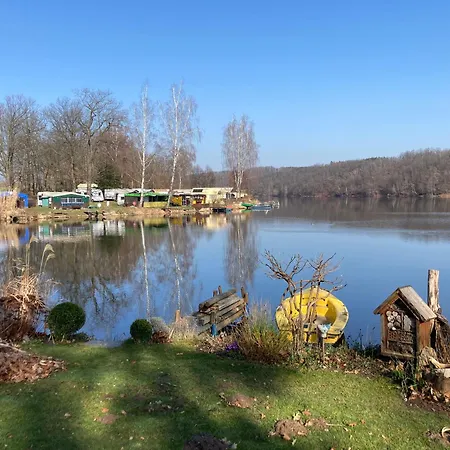 캠프장 Nr 6 Pod Mit Terrasse Und Seeblick